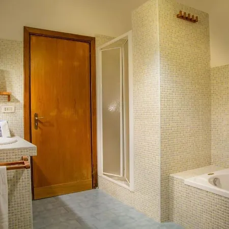 La Casetta Dell'artista 아파트 *